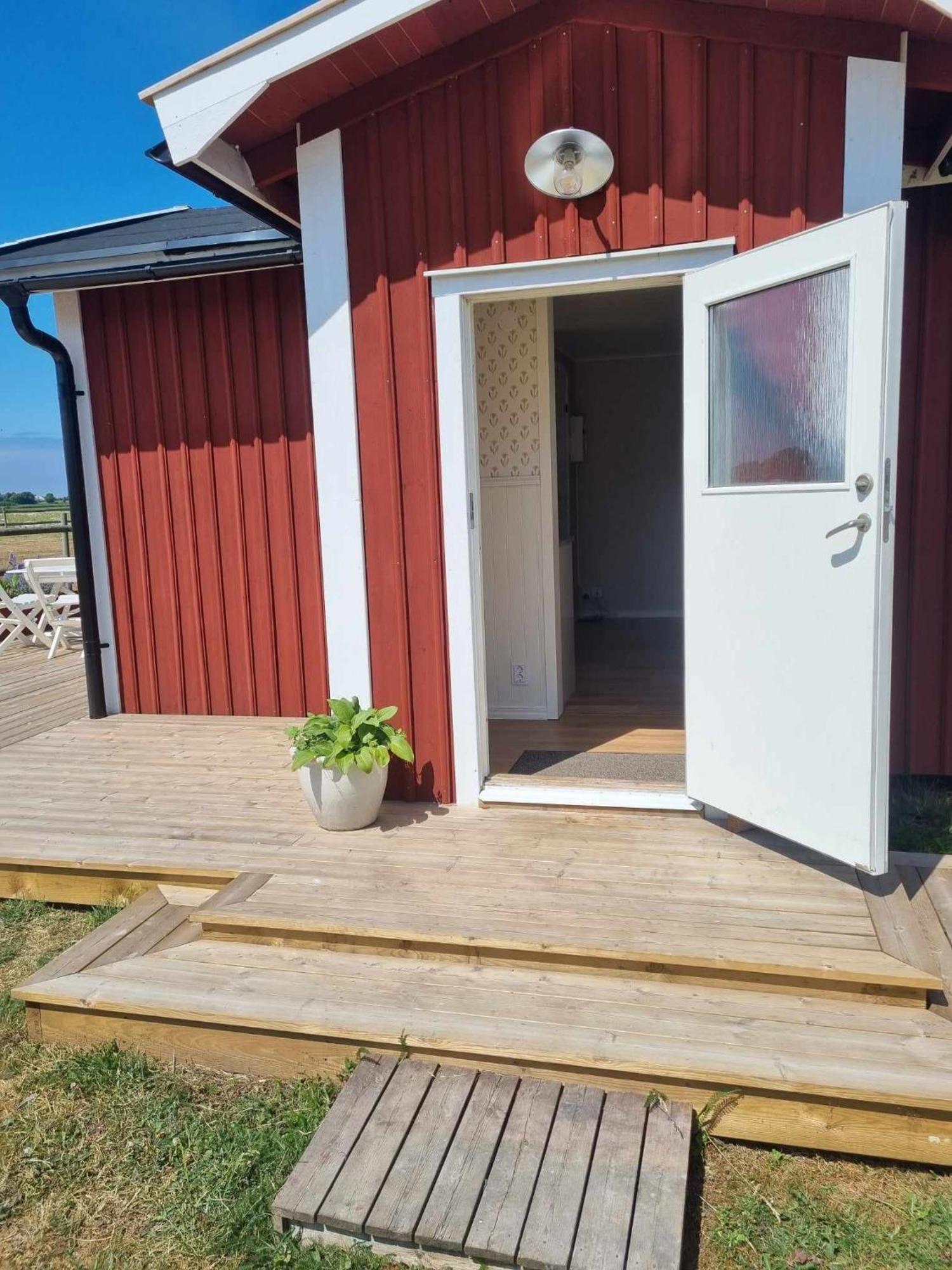 Roennas Tvaaker Exterior foto